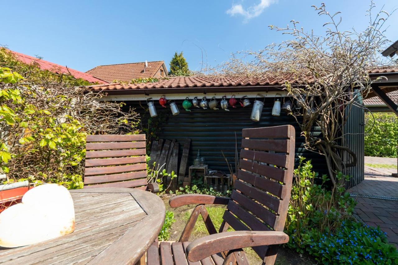 Ferienhaus Zaunkoenig Eversmeer Luaran gambar